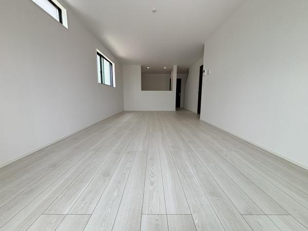 緑区藤塚11002②2号棟　新築分譲住宅　全2棟