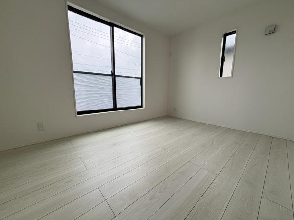 緑区藤塚11002②2号棟　新築分譲住宅　全2棟