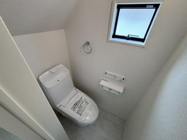 緑区藤塚11002②2号棟　新築分譲住宅　全2棟