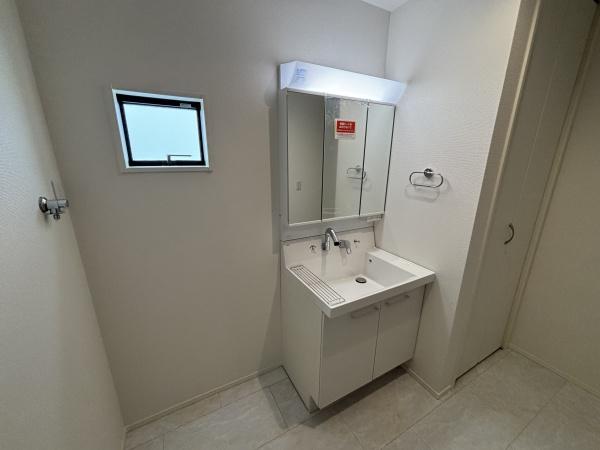 緑区藤塚11002②2号棟　新築分譲住宅　全2棟