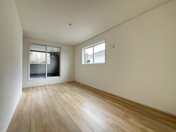 みよし市明知町第22号棟
