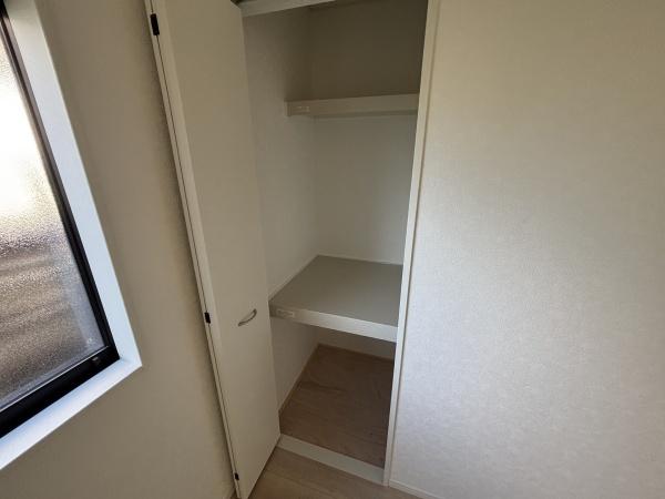豊田市上丘町第11号棟(収納)