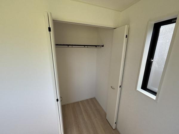 豊田市上丘町第11号棟(収納)