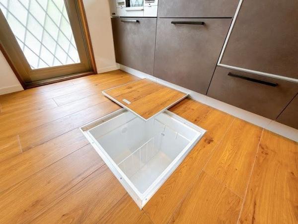 みよし市明知町宝栄の中古一戸建て