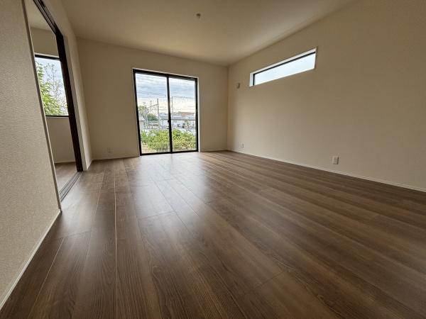 刈谷市小垣江駅前1号棟