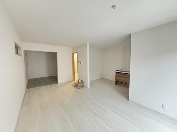 刈谷市泉田町絵下城2号棟