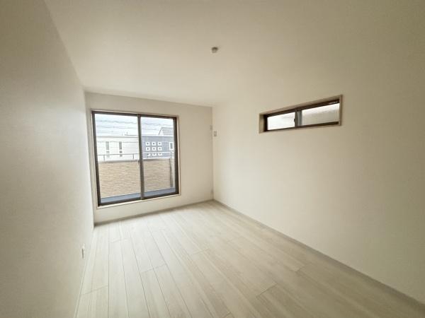 刈谷市泉田町絵下城2号棟