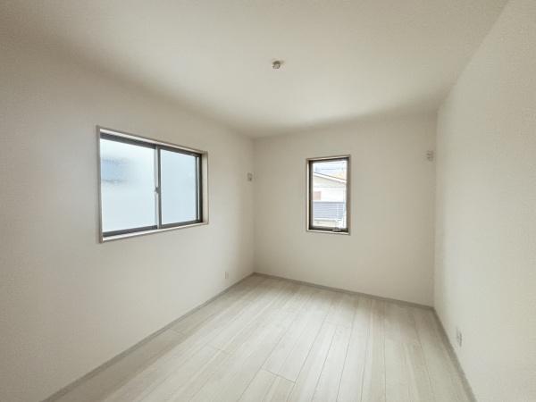 刈谷市泉田町絵下城2号棟