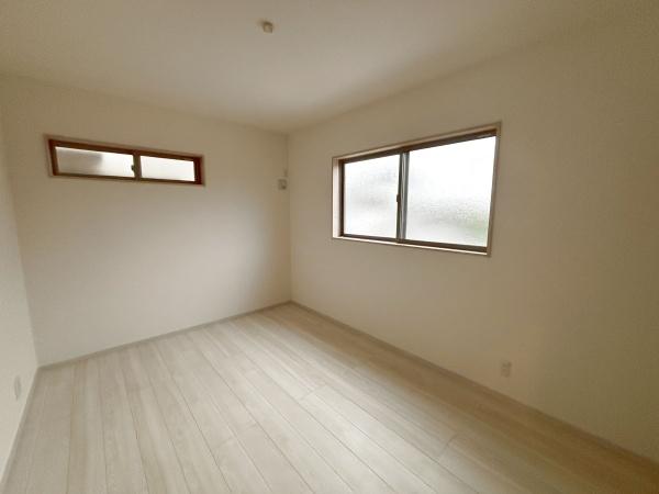 刈谷市泉田町絵下城2号棟