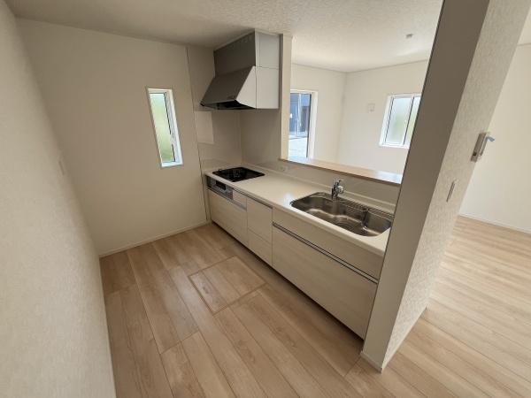 刈谷市小垣江町第82号棟(キッチン)