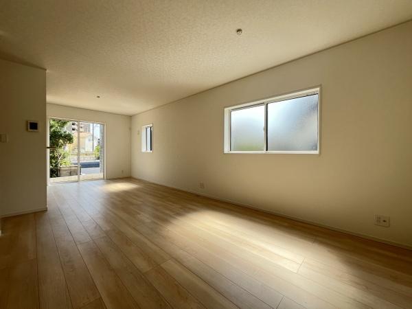 刈谷市小垣江町第82号棟(リビング)