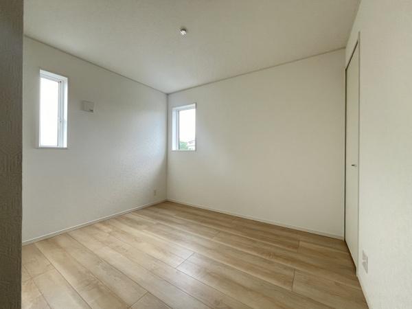 刈谷市小垣江町第82号棟(洋室)