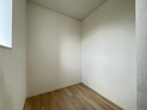 刈谷市小垣江町第82号棟(収納)