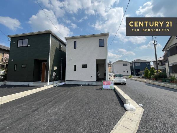 刈谷市小垣江町第82号棟(前面道路含む現地写真)