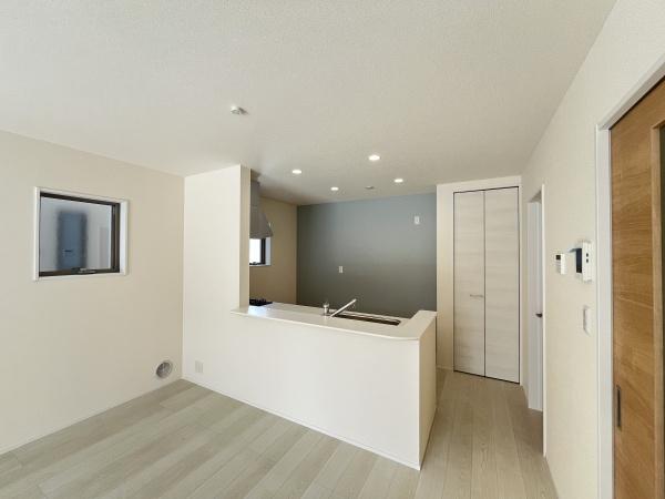 碧南市霞浦町2期1号棟