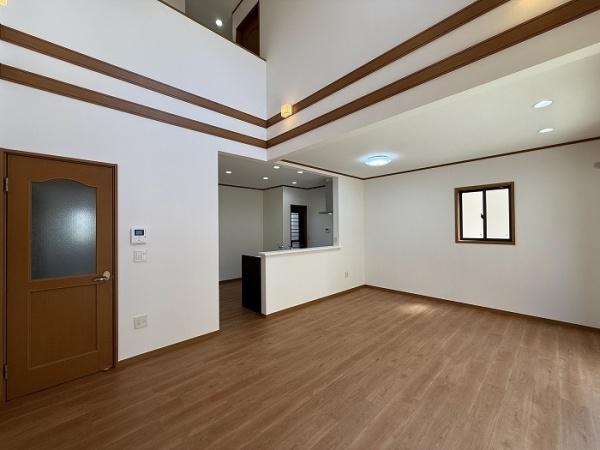 安城市里町１丁目の中古一戸建て