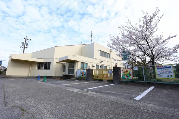 西尾市一色町一色東荒子の土地(西尾市立一色中部保育園)