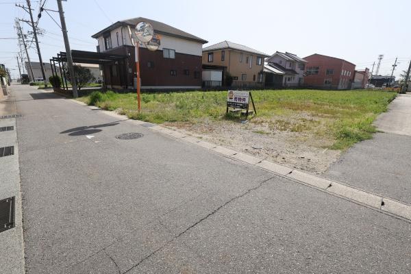 西尾市一色町対米洲田の土地