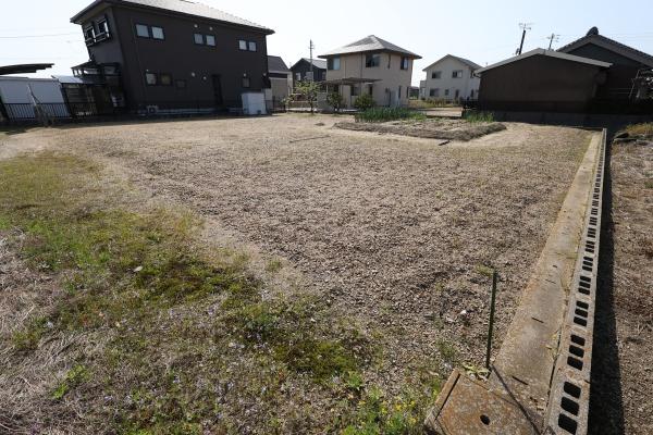 西尾市一色町一色未荒子の土地