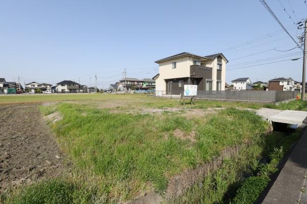 西尾市一色町一色東荒子の土地