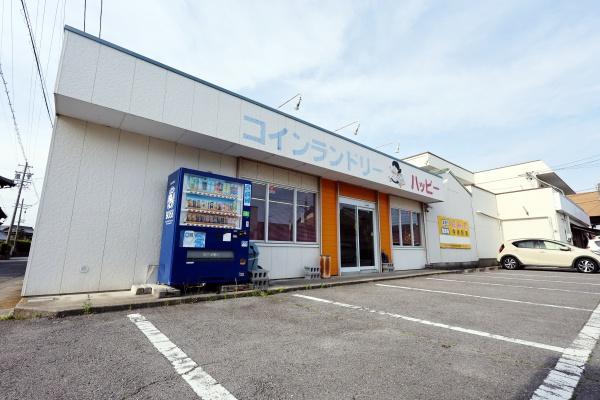 吉良町富好新田 2号棟(コインランドリーハッピー)