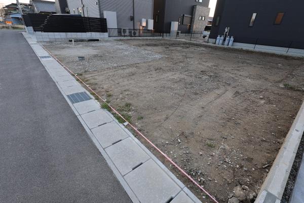 西尾市一色町松木島