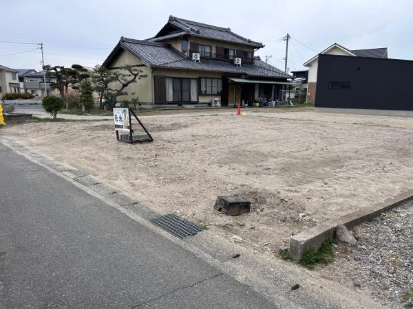 西尾市一色町味浜中乾地75-1