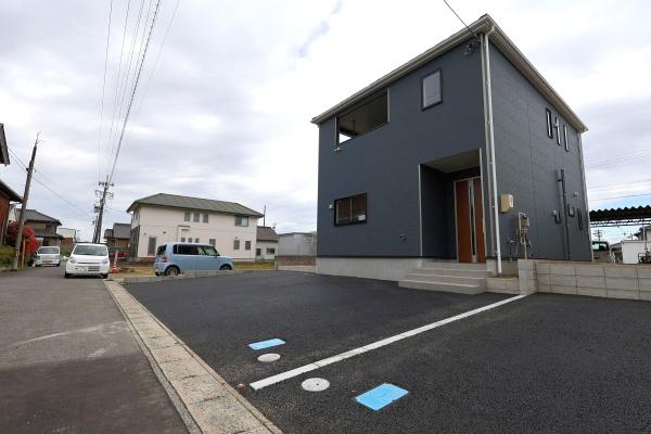 西尾市一色町一色第25　2号棟