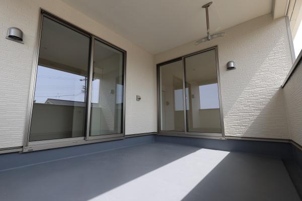 西尾市一色町野田第2　1号棟