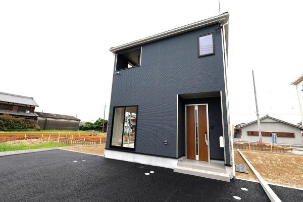 西尾市一色町松木島第6　9号棟