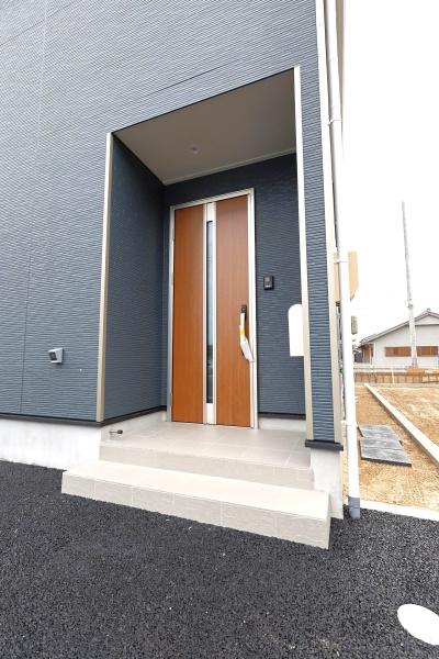 西尾市一色町松木島第6　9号棟