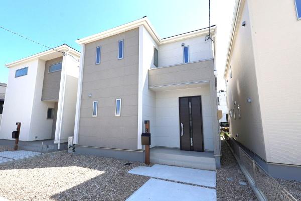 西尾第65一色町松木島　2号棟