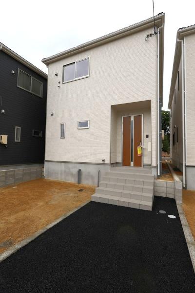 西尾市一色町味浜第10　8号棟