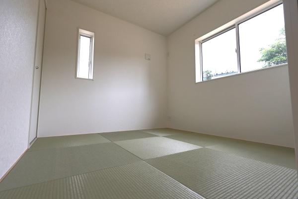 西尾市一色町味浜第10　10号棟
