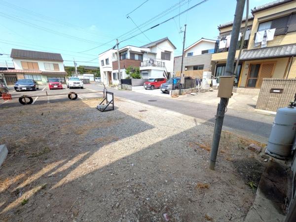 西尾市吉良町吉田亥改の土地(前面道路含む現地写真)