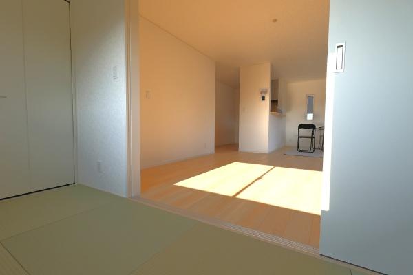 西尾市一色町一色第26　1号棟