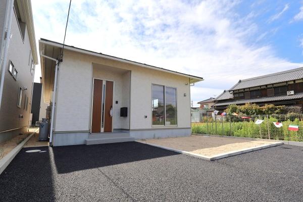 西尾市一色町松木島第6　1号棟