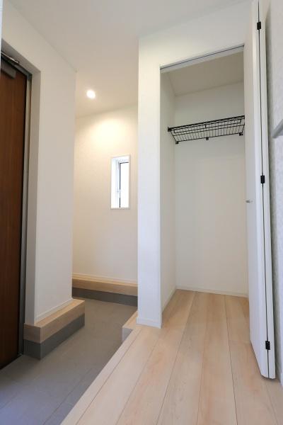 西尾市一色町松木島第6　1号棟