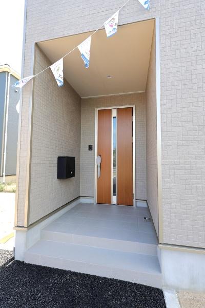 西尾市一色町松木島第6　2号棟