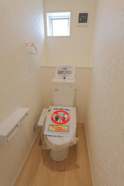 西尾市一色町松木島第6　5号棟