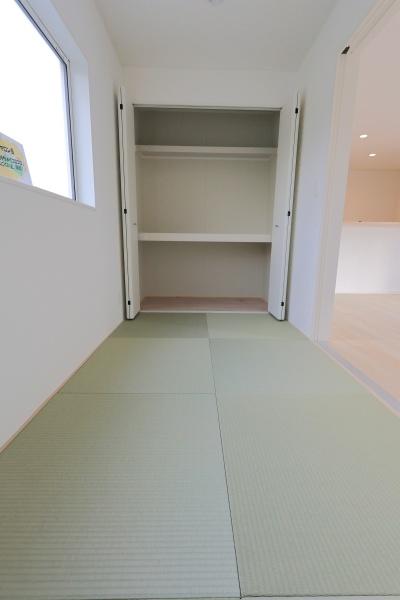 西尾市一色町松木島第6　5号棟