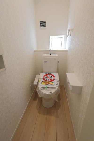 西尾市一色町松木島第6　4号棟