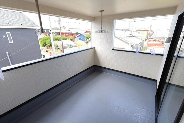 西尾市一色町松木島第6　4号棟