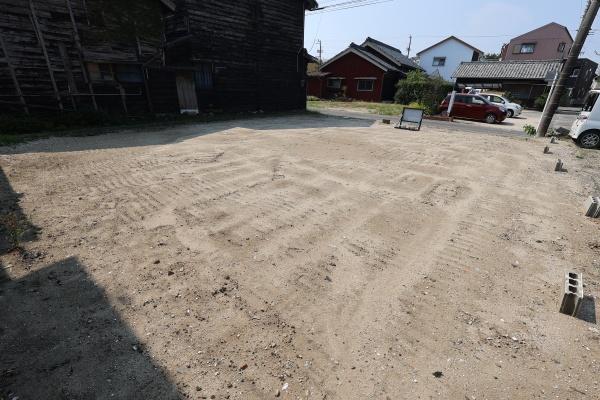 西尾市一色町一色上屋敷の土地