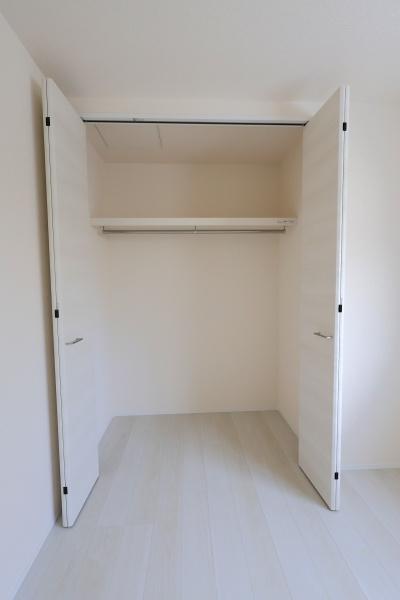 西尾第68一色町一色　1号棟