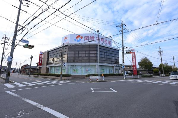 西尾市一色町一色山荒子の土地(岡崎信用金庫 一色支店)