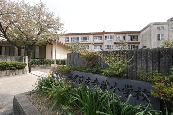 西尾市巨海町南河原の中古一戸建て(西尾市立寺津小学校)