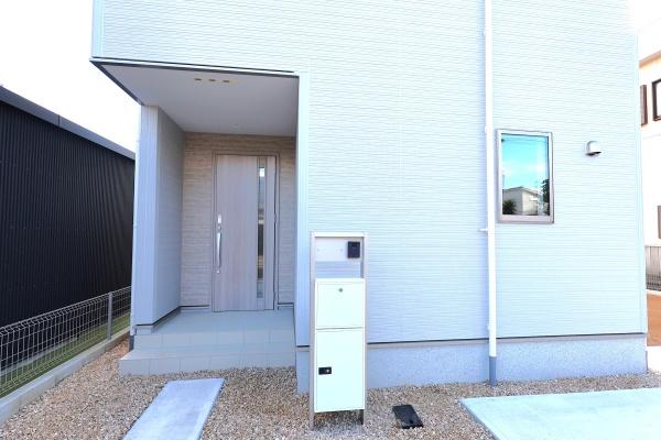 西尾市一色町松木島自分山の新築一戸建