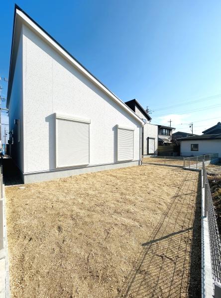 西尾市一色町千間24-1期 2号棟