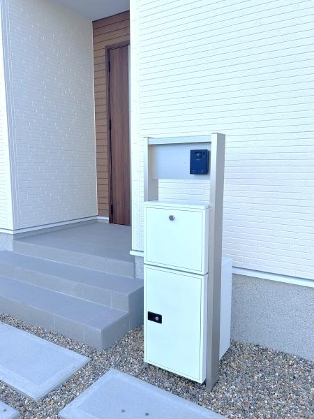 西尾市一色町千間24-1期　2号棟